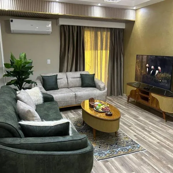 Skyline luxury suite，位于‘Ezbet el-Insha的酒店