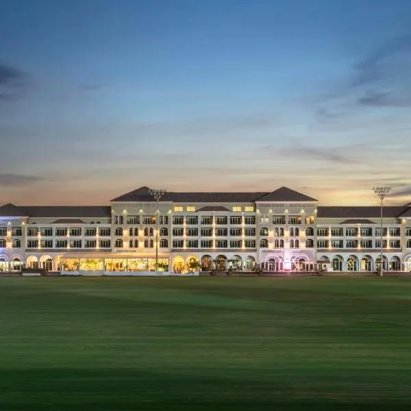 Al Habtoor Polo Resort，位于迪拜的酒店