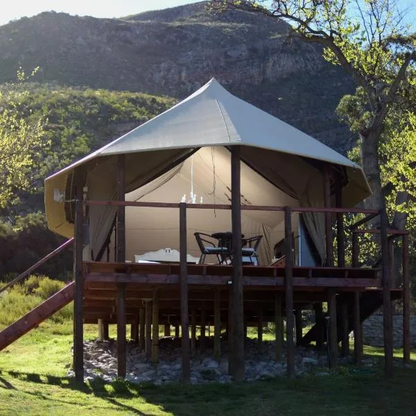 Oakron at Patatsfontein Stay，位于蒙塔古的酒店