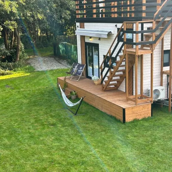 Domek -Tiny House Resort Marino，位于格里兹鲍的酒店