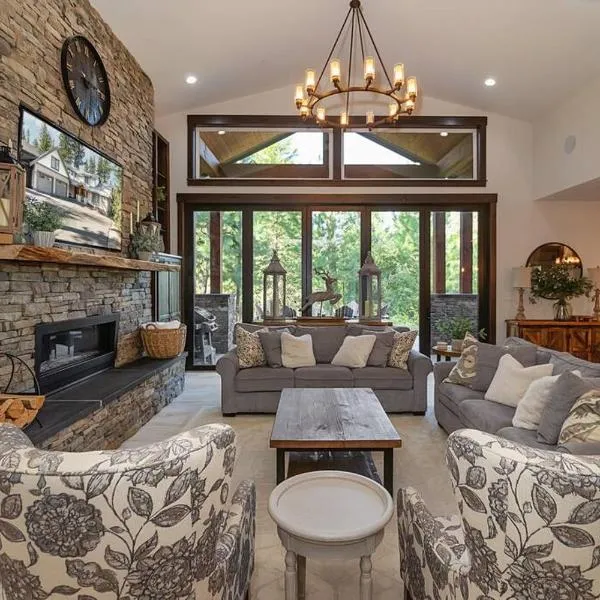 Smore Days Plz，位于克利埃勒姆的酒店