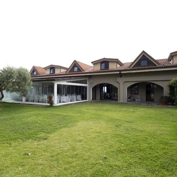 Agriturismo S. Angelo，位于Campagna的酒店