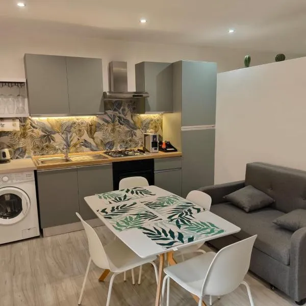 Studio Apartments Salvo 7，位于阿格里真托的酒店