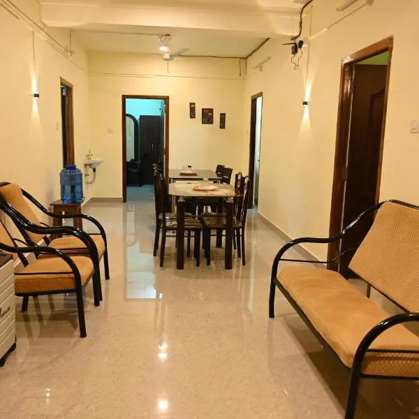 ROYAL SEAVIEW RESIDENCY，位于布莱尔港的酒店