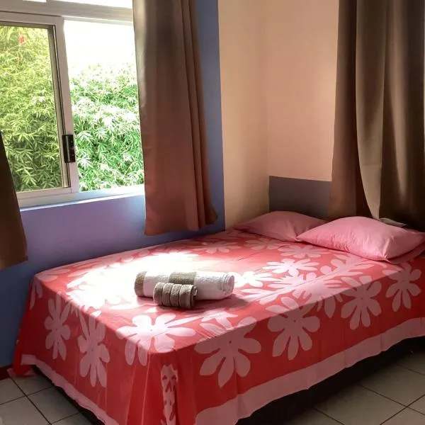 Chambre chez Kimi，位于Taputapuapea的酒店