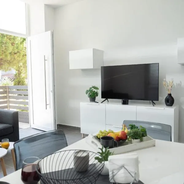 Harmony，位于佩雷亚的酒店