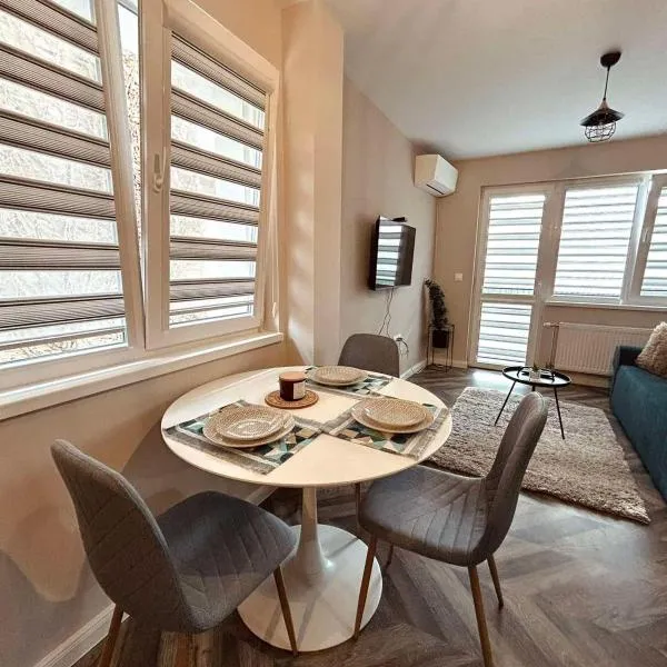 Апартамент Сливен Център 2，位于斯利文的酒店