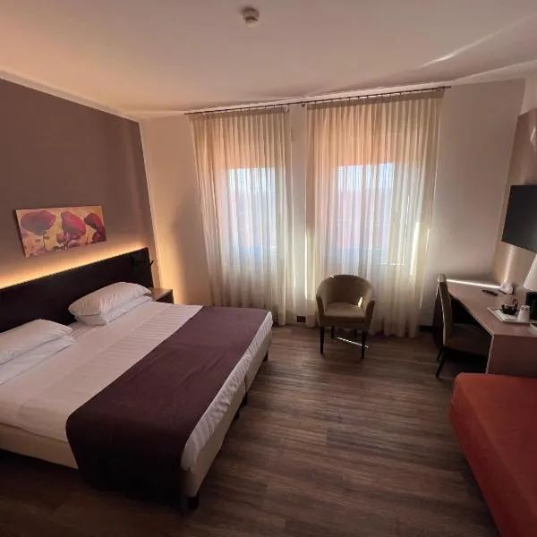 卡尔顿酒店，位于费拉拉的酒店