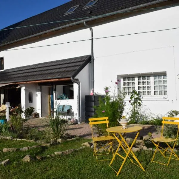B&B La Fleur，位于Saint-Fargeol的酒店
