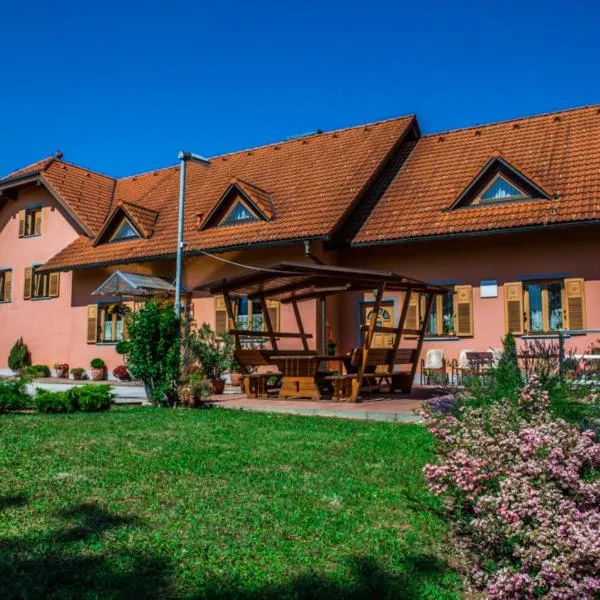 Turistična kmetija Protner，位于Pernica的酒店