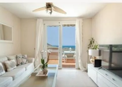 Gran View Apartment, WiFi,Sea Views, Pools, Car Rental, Costa Adeje，位于法纳贝海滩的酒店