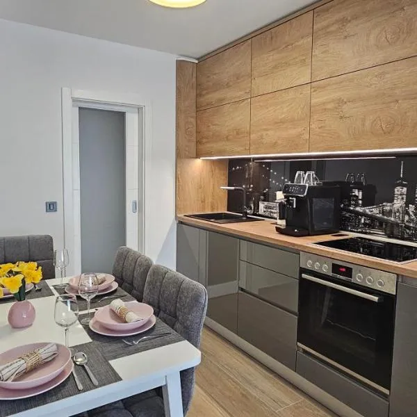 Apartman La Luna，位于达鲁瓦尔的酒店