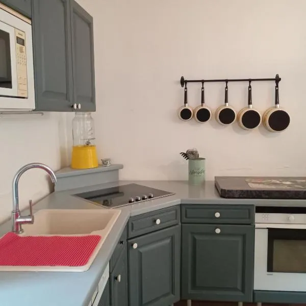 Gîte Chez Nathalie，位于艾古切尔的酒店