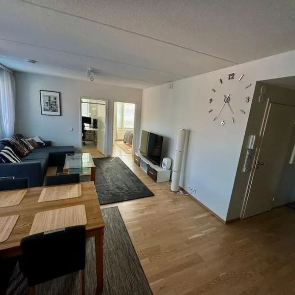 Saunallinen & rauhallinen asunto，位于拉赫蒂的酒店