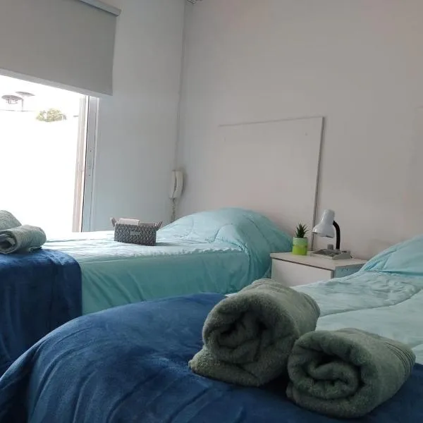 Departamento Céntrico Trelew，位于普拉亚欧尼恩的酒店