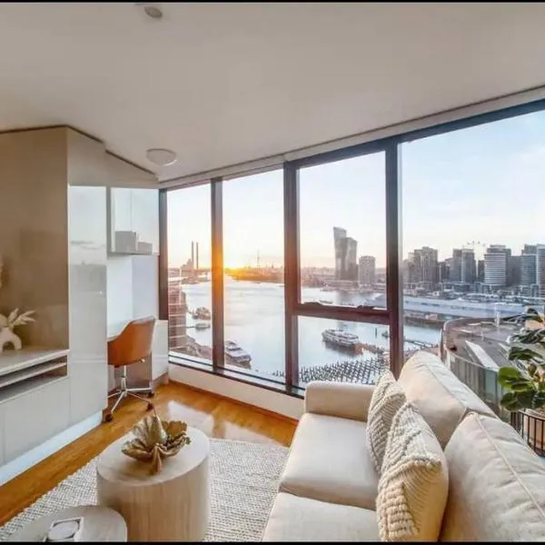Breathtaking Harbour Views，位于墨尔本的酒店