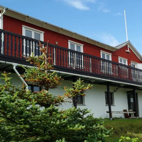 迪居帕威客酒店，位于Djupavik的酒店