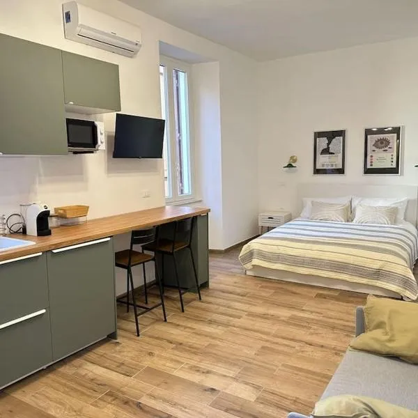 Bond Shell - cozy flat near Rome，位于阿里恰的酒店