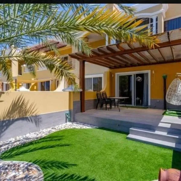 Villa in Al Hamra Village，位于拉斯阿尔卡麦的酒店