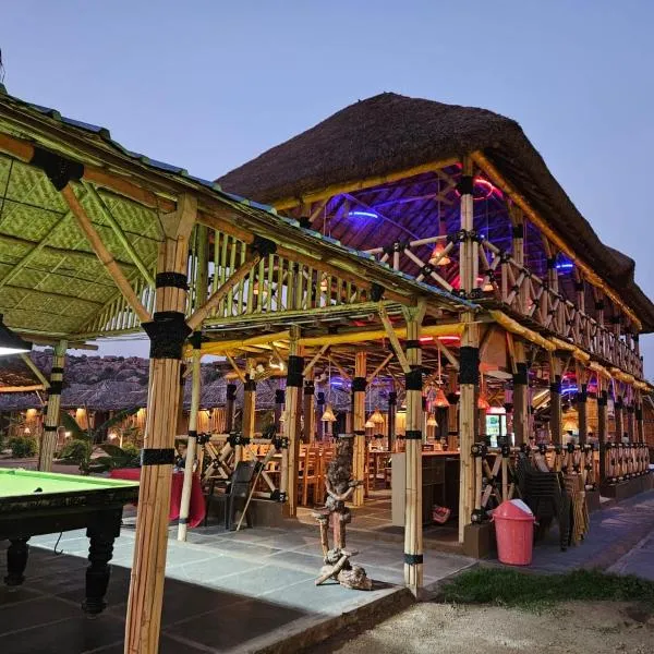 The King On The Rocks Resort Hampi，位于亨比的酒店