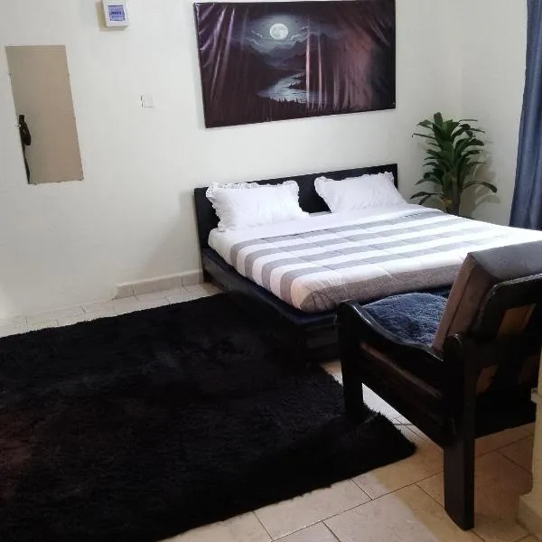 Speke homes and apartments，位于卡巴莱的酒店