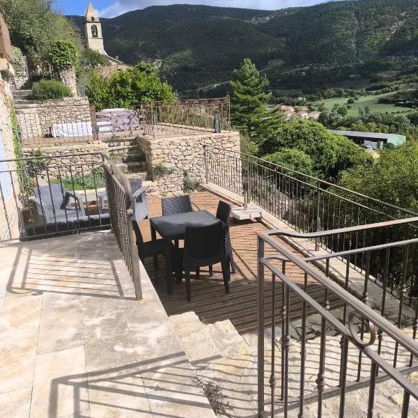 Studio LES RESTANQUES，位于蒙布兰莱班的酒店