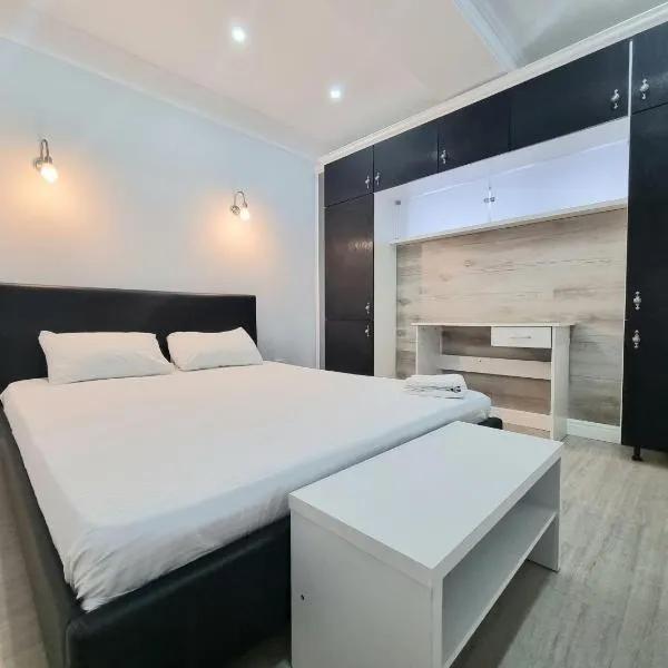 Comfort 40 m Apartment - Botanica - Fast WiFi - Self Check-in，位于基希讷乌的酒店