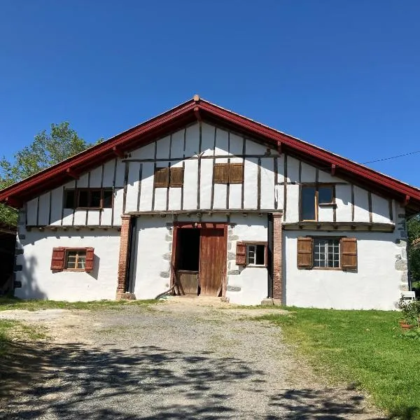 Haixpia, Les Chambres d'Hôtes，位于阿斯帕朗的酒店