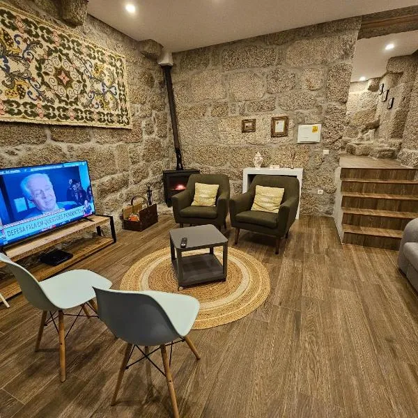 Quinta da Casa dos Santos - Inside Gerês，位于吉尔斯的酒店
