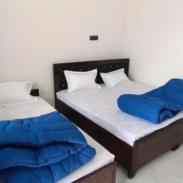 Hotel Holy Spirit，位于Phata的酒店