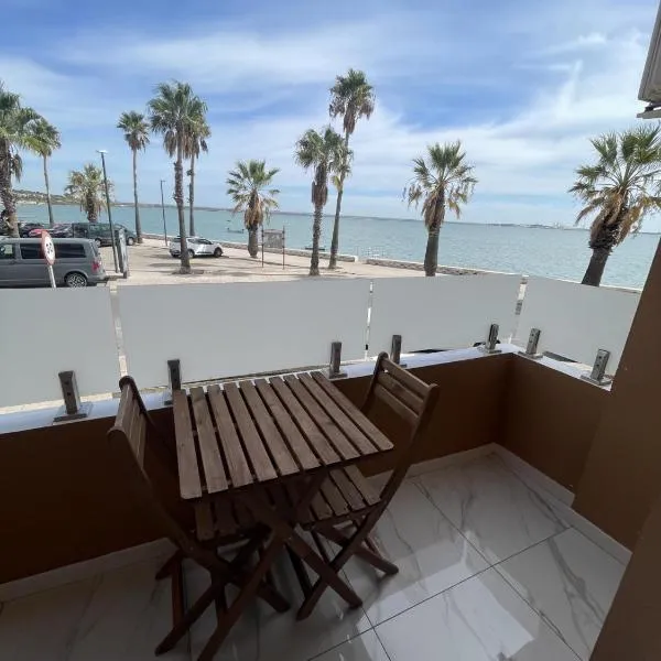 Mrati - Playa，位于雷亚尔港的酒店