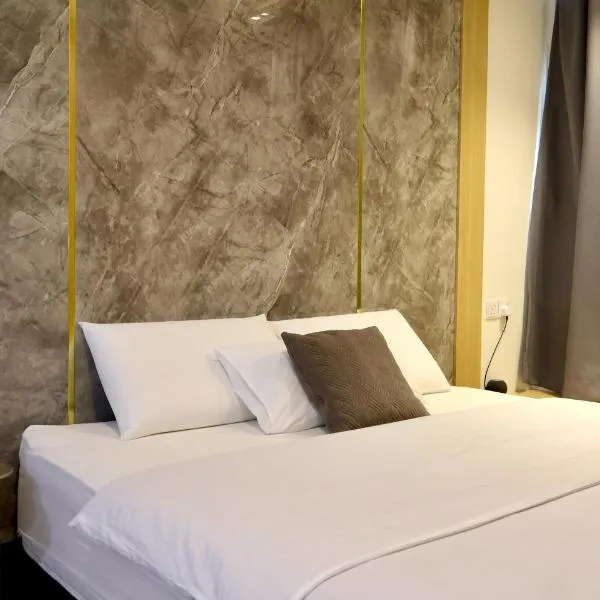Kuching City Centre Smart Home Luxury Resort Condo，位于古晋的酒店