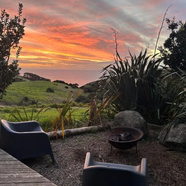 Raglan Lovebus，位于拉格伦的酒店