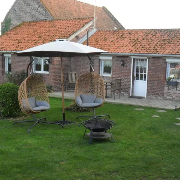 Le clos des tracteurs d'antan，位于Fontaine-sous-Montdidier的酒店