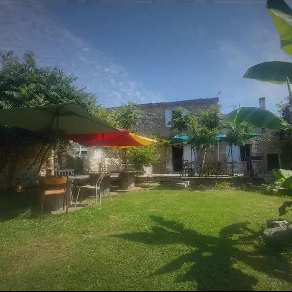 Les chambres du Nid charentais，位于La Poterie的酒店