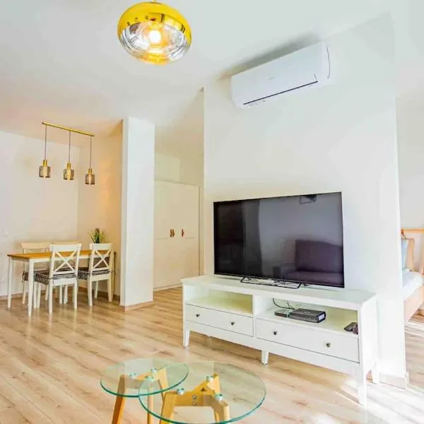 Corvin Quiet Luxury cabin，位于布达佩斯的酒店