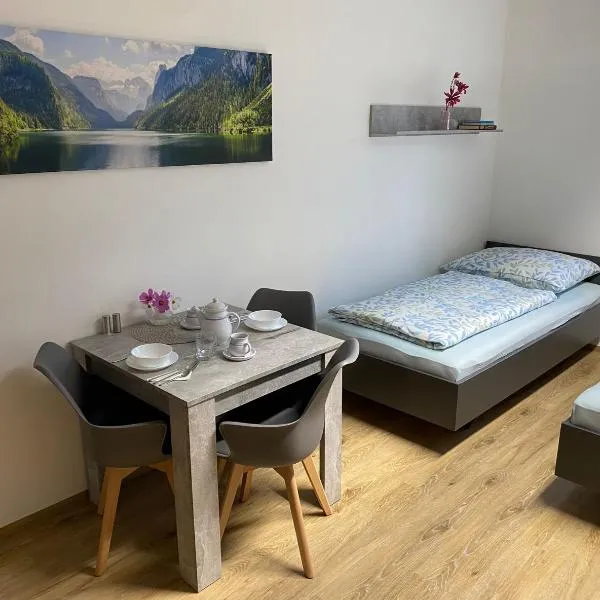 JK Apartmány，位于Bělkovice的酒店