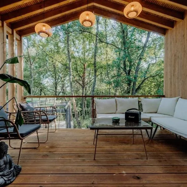Maroska Forest Cabin & Wellness，位于Kismaros的酒店