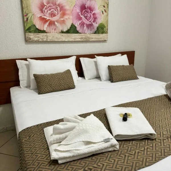 Kaa House Hotel，位于Carmópolis de Minas的酒店