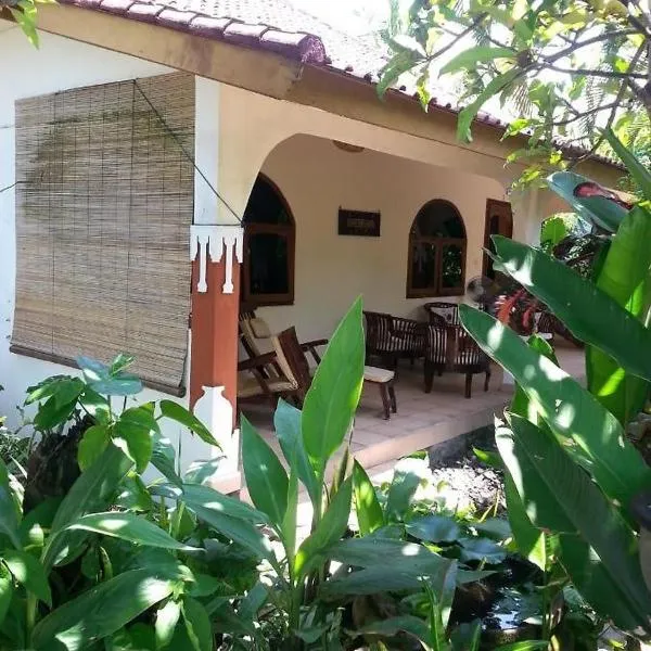 Bali Budget Beach Bungalow，位于艾湄湾的酒店