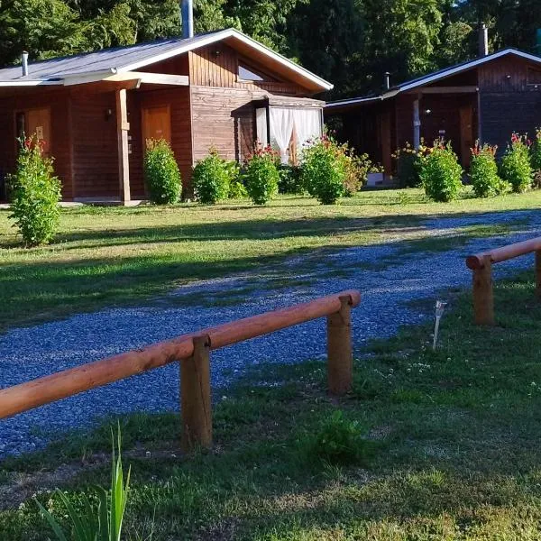 Turismo Jaos Cabañas Tinas y Quincho，位于富特罗诺的酒店