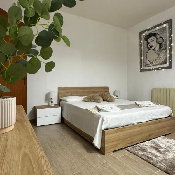 Casa Sole Sofiè，位于Aci Catena的酒店