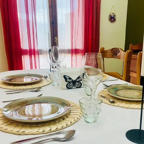 Senda de las mariposas Vinuesa，位于比努埃萨的酒店