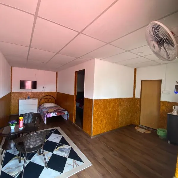 Dalya's Roomstay，位于Tanjung Karang的酒店