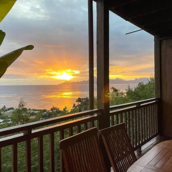Taapuna SunSet Moorea View，位于Atiue的酒店