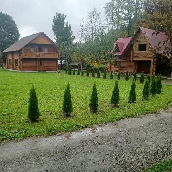 Біля річки，位于艾兹基的酒店