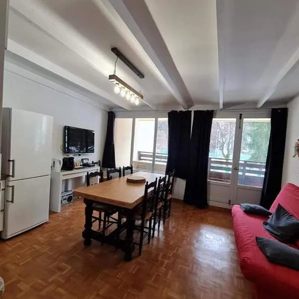 Praloup 1600 ideal famille，位于乌弗奈特弗斯的酒店