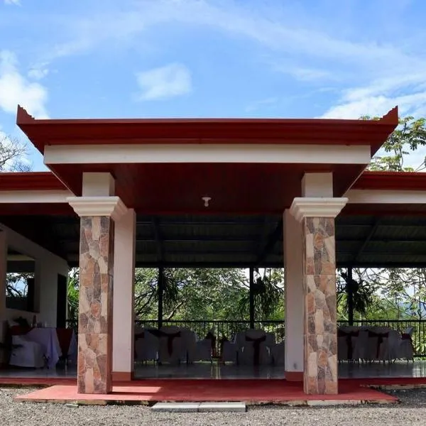 Casa las Orquideas Atenas，位于Barrio Jesús的酒店