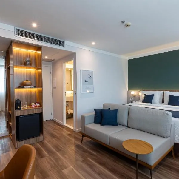 法利亚利马蓝树高级酒店，位于圣保罗的酒店