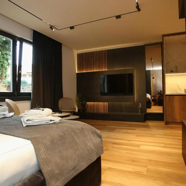 Apartments AMALFI Old Town FREE Parking，位于萨拉热窝的酒店